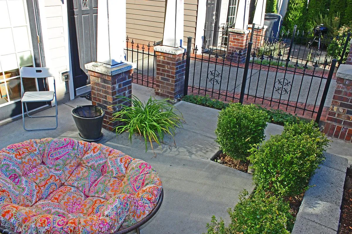 423 Federal Avenue E — Photo 2