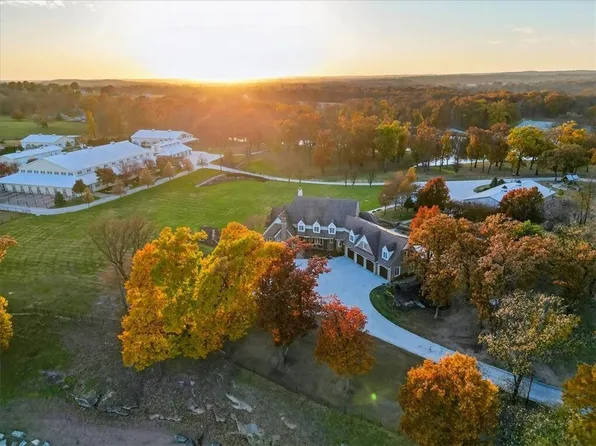 19661 171st St, Basehor, KS 66007