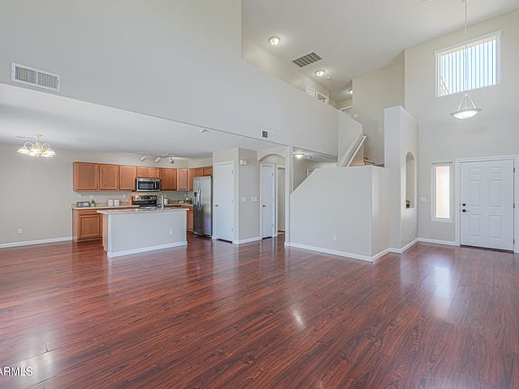 2nd image of 41263 N CAMBRIA Drive