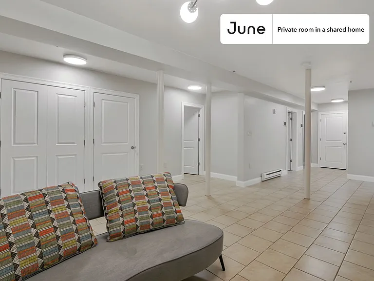 48 Dudley Pl #D — Photo 11