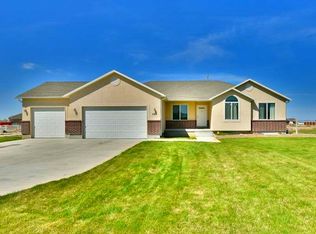 843 E Deep Wash Rd, Grantsville, UT 84029