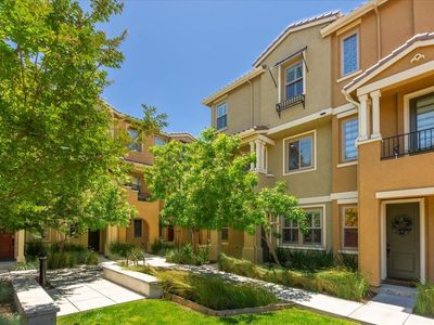 639 Cinnamon Cir, Mountain View, CA, 94043