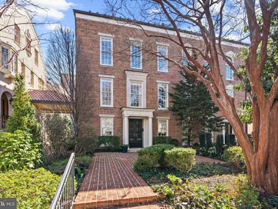 2128 Wyoming Ave NW, Washington, DC, 20008