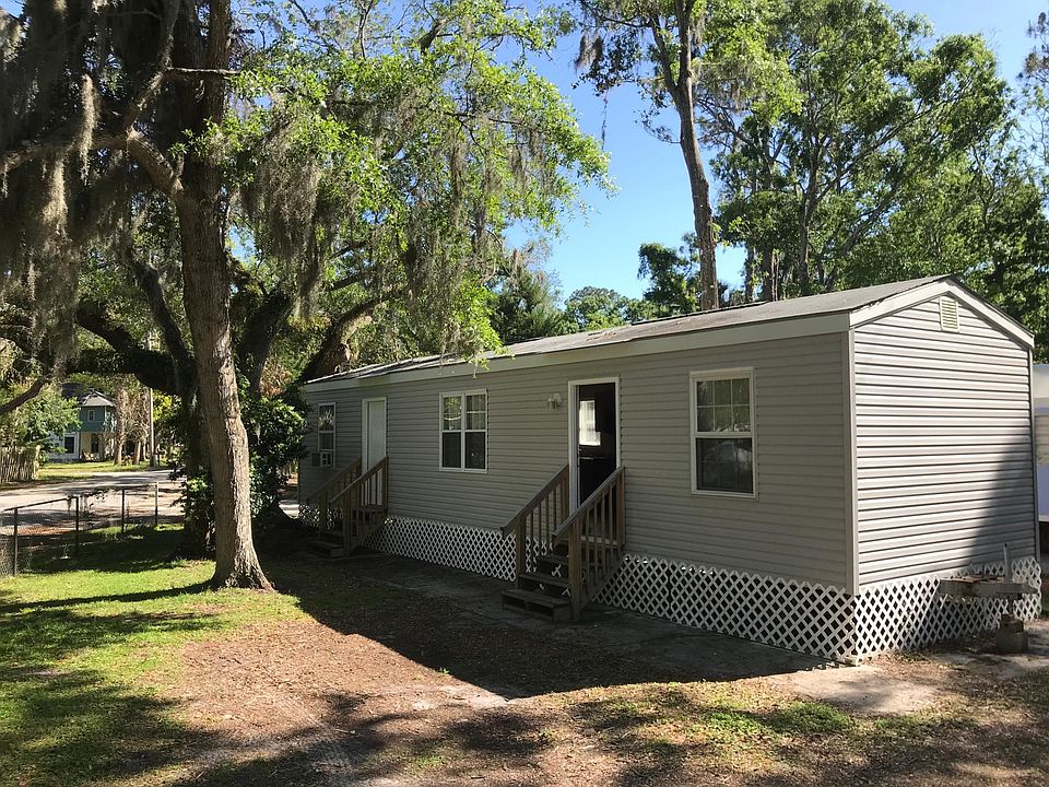 1st image of 651 Francis St Lot 2