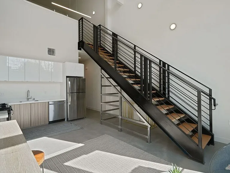950 Lofts — Photo 70
