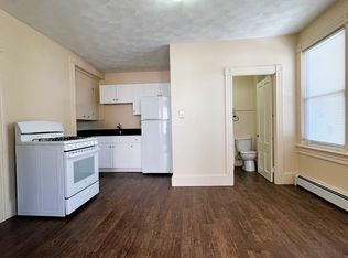 528 Privilege St #2F, Woonsocket, RI 02895