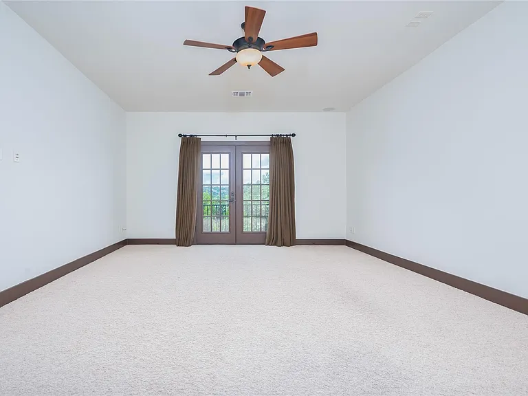 308 Golden Bear Dr — Photo 28