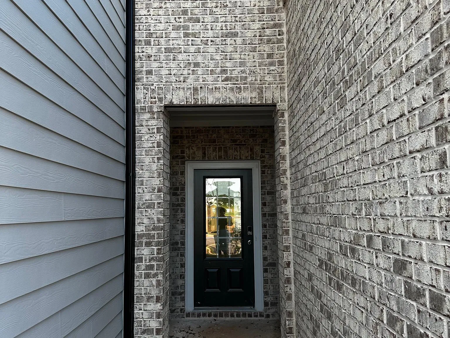 654 Gabby Point — Photo 2