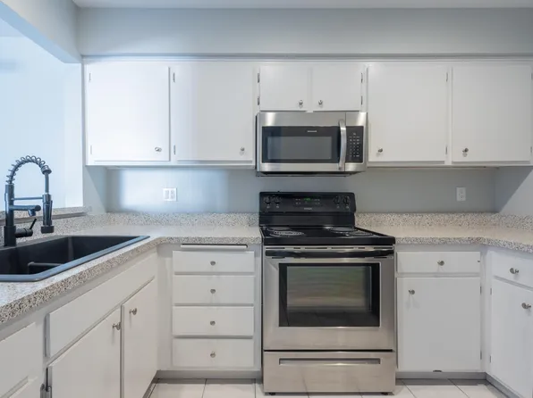 1369 Caminito Gabaldon Unit H, San Diego, CA 92108