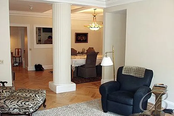 Rented by Bellmarc Realty | media 18