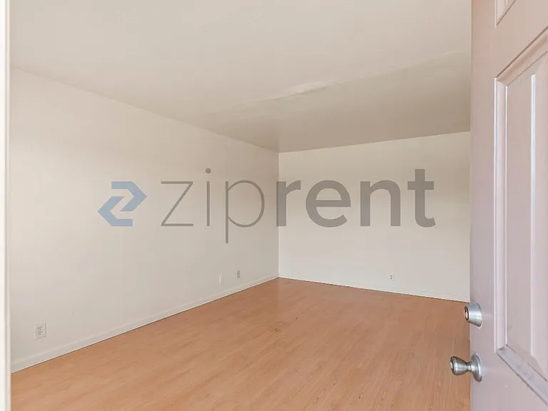 7630 Lockwood St #41 — Photo 4