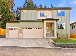 1303 Maine Ct, Milton, WA