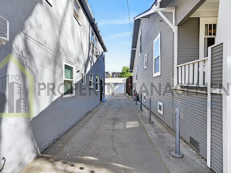 2519 Freeport Blvd #4 — Photo 22