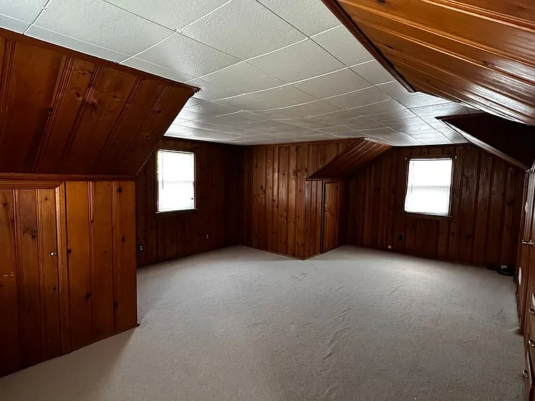 555 Woodsdale Ave — Photo 23