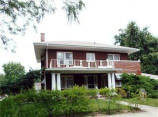 1990 W Main St, Decatur, IL 62522