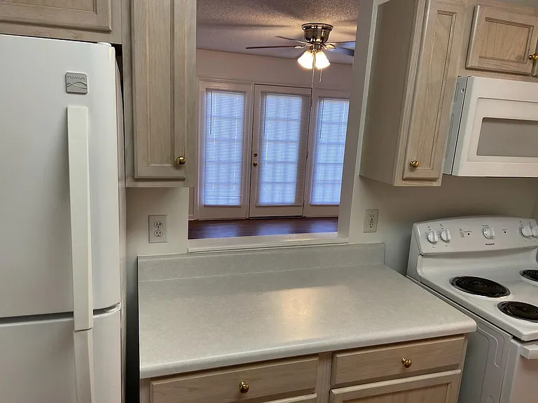 501 Pelham Square Way #501 — Photo 8