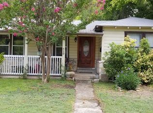 610 Harper St, Kerrville, TX 78028