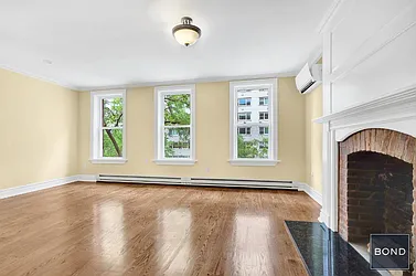 Rented by Bond New York