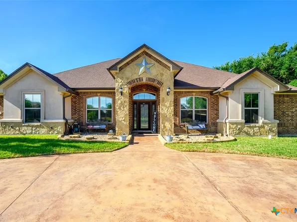 8022 Bella Charca Pkwy, Nolanville, TX 76559