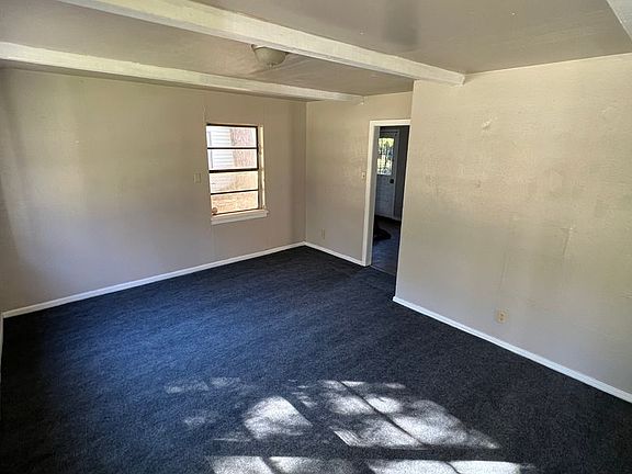 2nd image of 2770 Amherst St