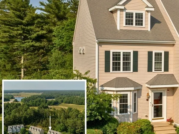 20 Copper Lantern Ln #20, Carver, MA 02330