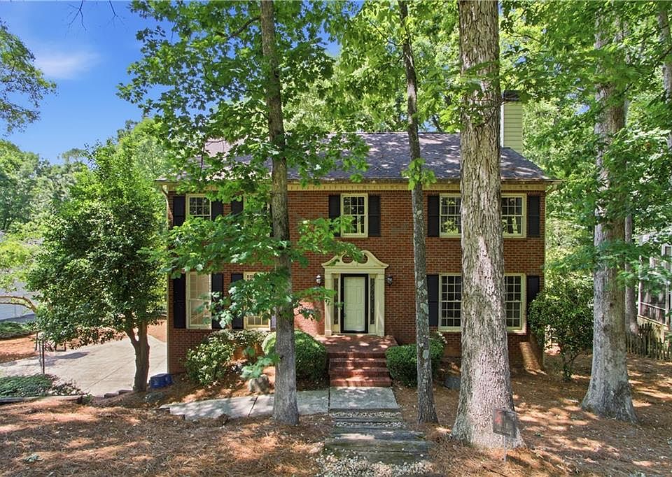 1st image of 4003 Oakview Ct