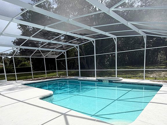 3rd image of 1722 Markham Glen Cir