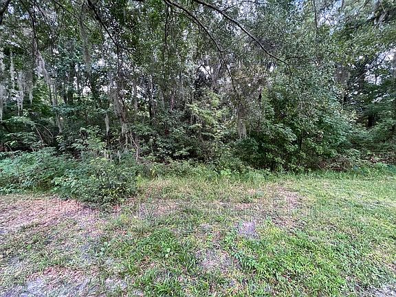 3rd image of 8155 Plaza Gate Ln