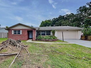 8851 124th St, Seminole, FL 33772