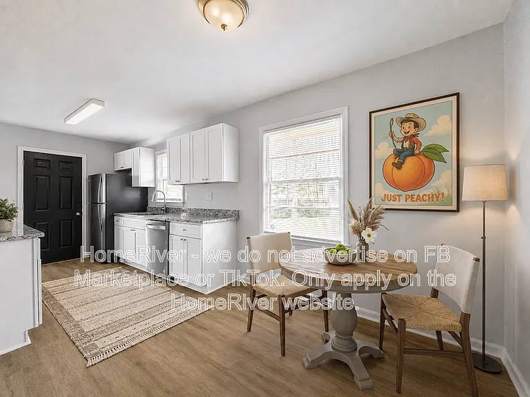 506 Shady Ln — Photo 3