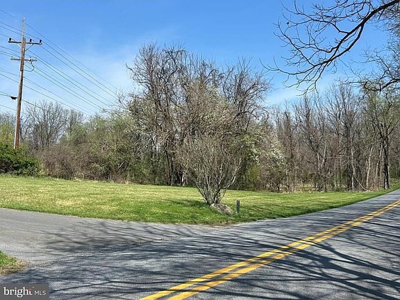 3rd image of Morgan Grove Rd