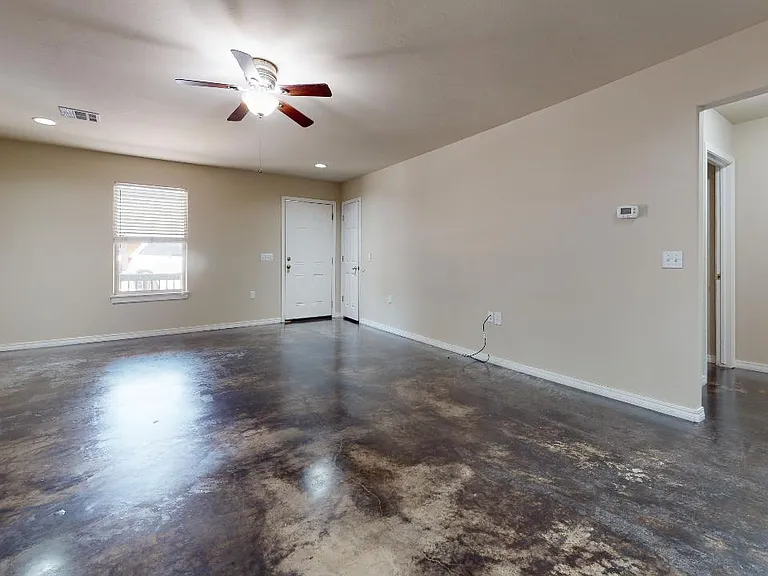 1519 E Virginia Ave — Photo 15