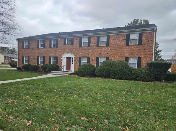 311 Loudon Rd APT 324, Blacksburg, VA 24060