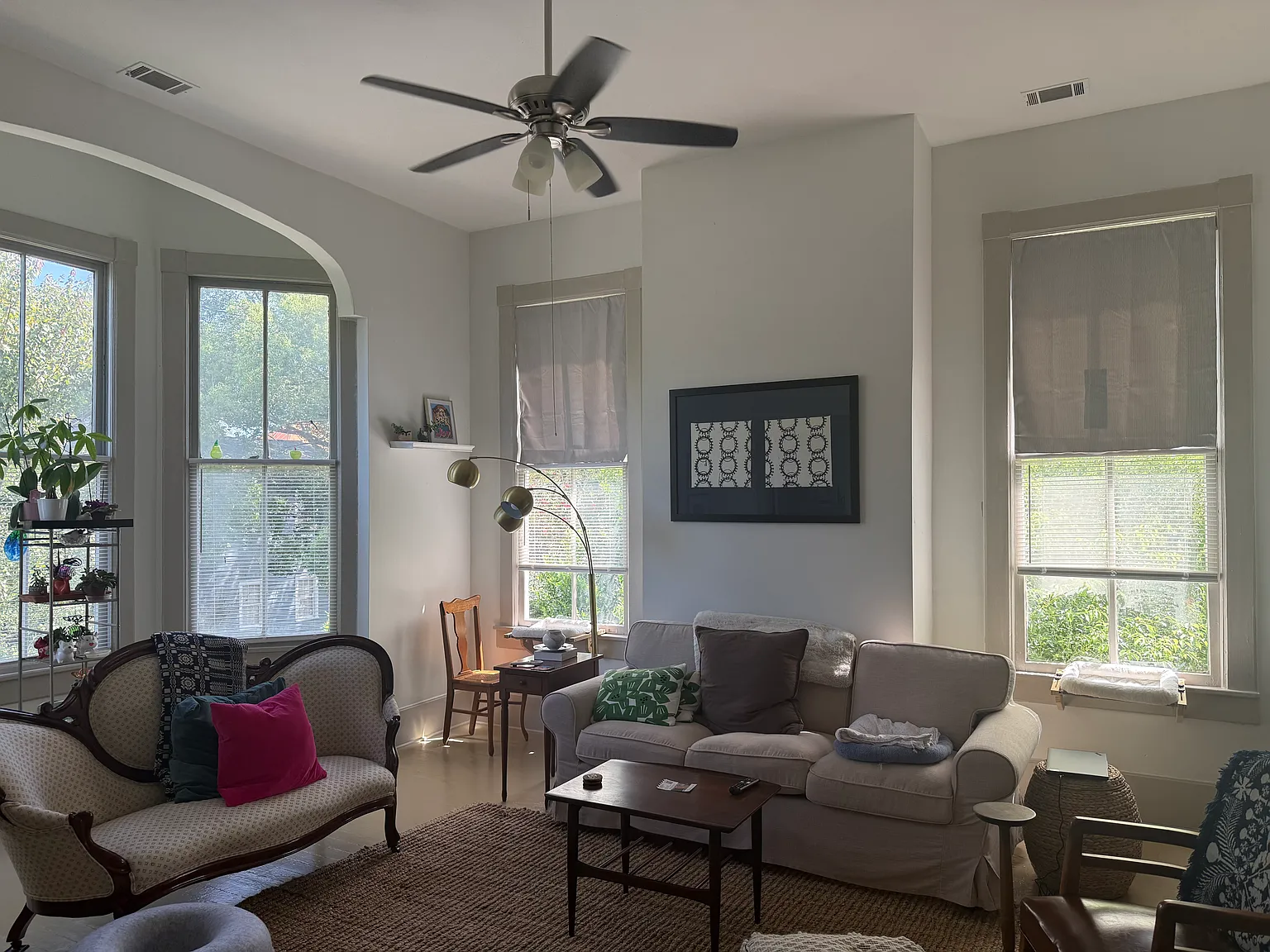 2 bed, 1.5 bath, 1600 sqft, $2,200 — Photo 3