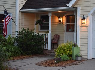 1405 Jeremiah Ct, Green Bay, WI 54311