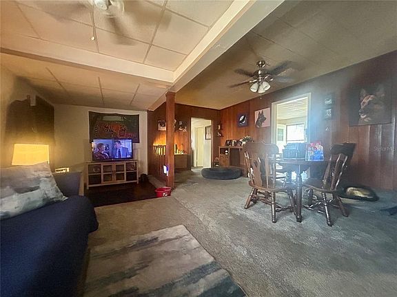 4th image of 2628 45th Ave W