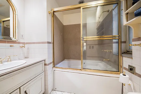 Rented by Keller Williams NYC | media 5