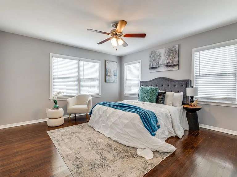 2736 Rolinda Dr — Photo 8