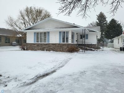 131 6th Ave N, Casselton, ND, 58012