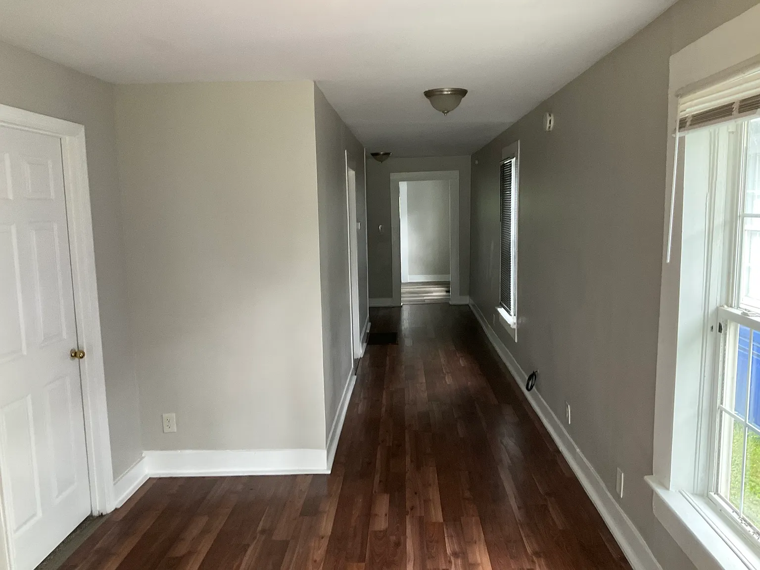 2 bed, 1000 sqft, $990 — Photo 4