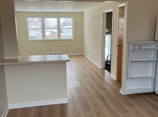 15 Lydia Ln APT 4, Buffalo, NY 14225