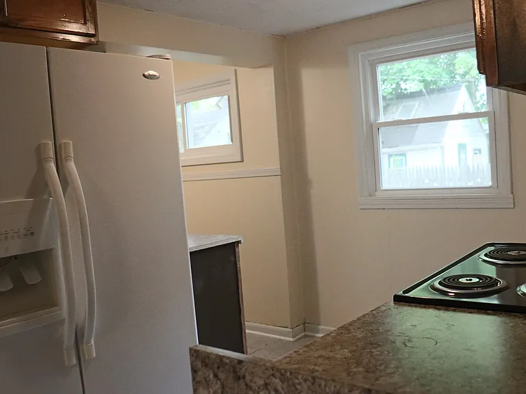 616 Irvington Ave — Photo 27