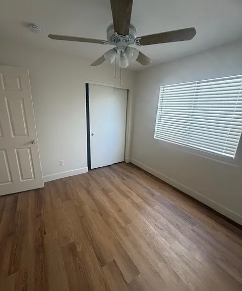 8817 W Palm Ln — Photo 18
