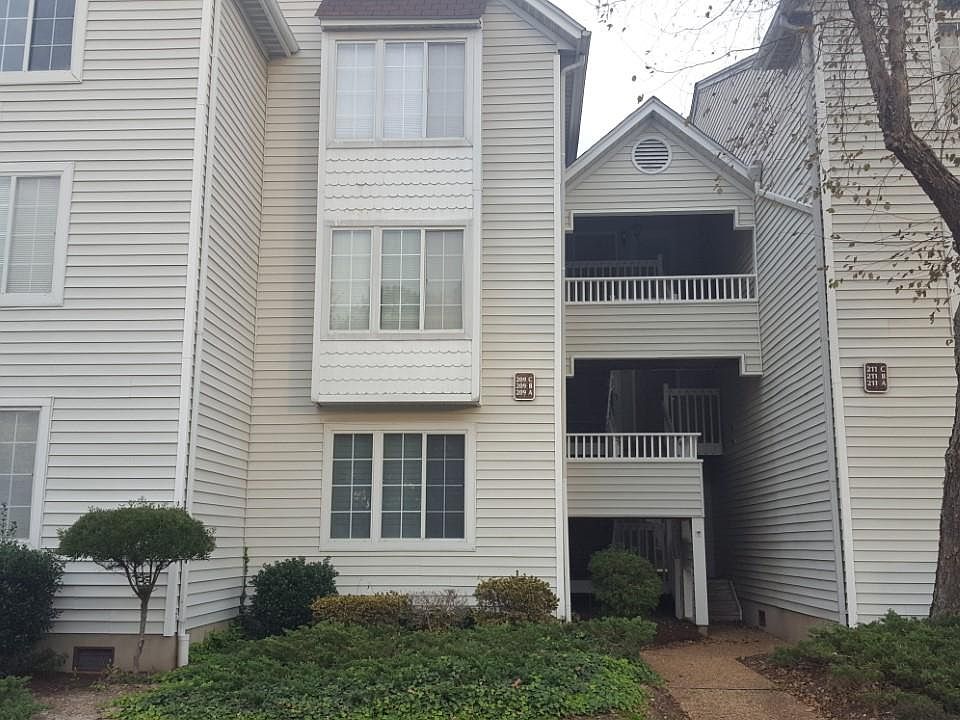 1st image of 211B Island Cove Ct