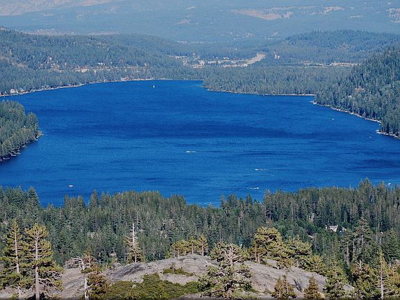 5th image of 13624 Donner Pass Rd #1