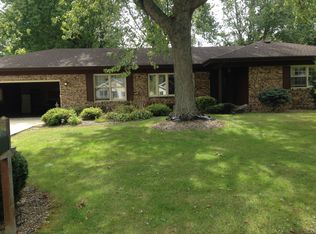 1703 Hillcrest Ct, Mendota, IL