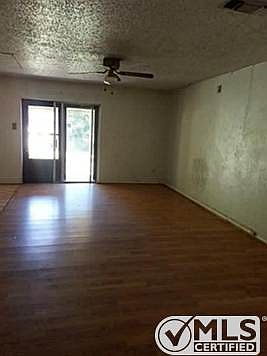 2nd image of 6625 Armando Ave