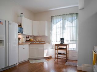 615 Fulton St APT 1, Grand Haven, MI 49417