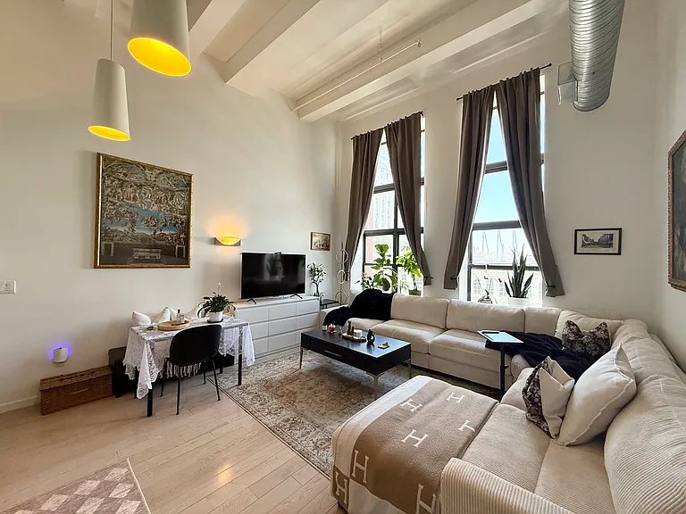 728 Market St #501 — Photo 10