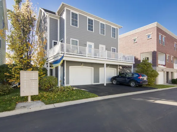 204 Midtown Dr, Traverse City, MI 49684
